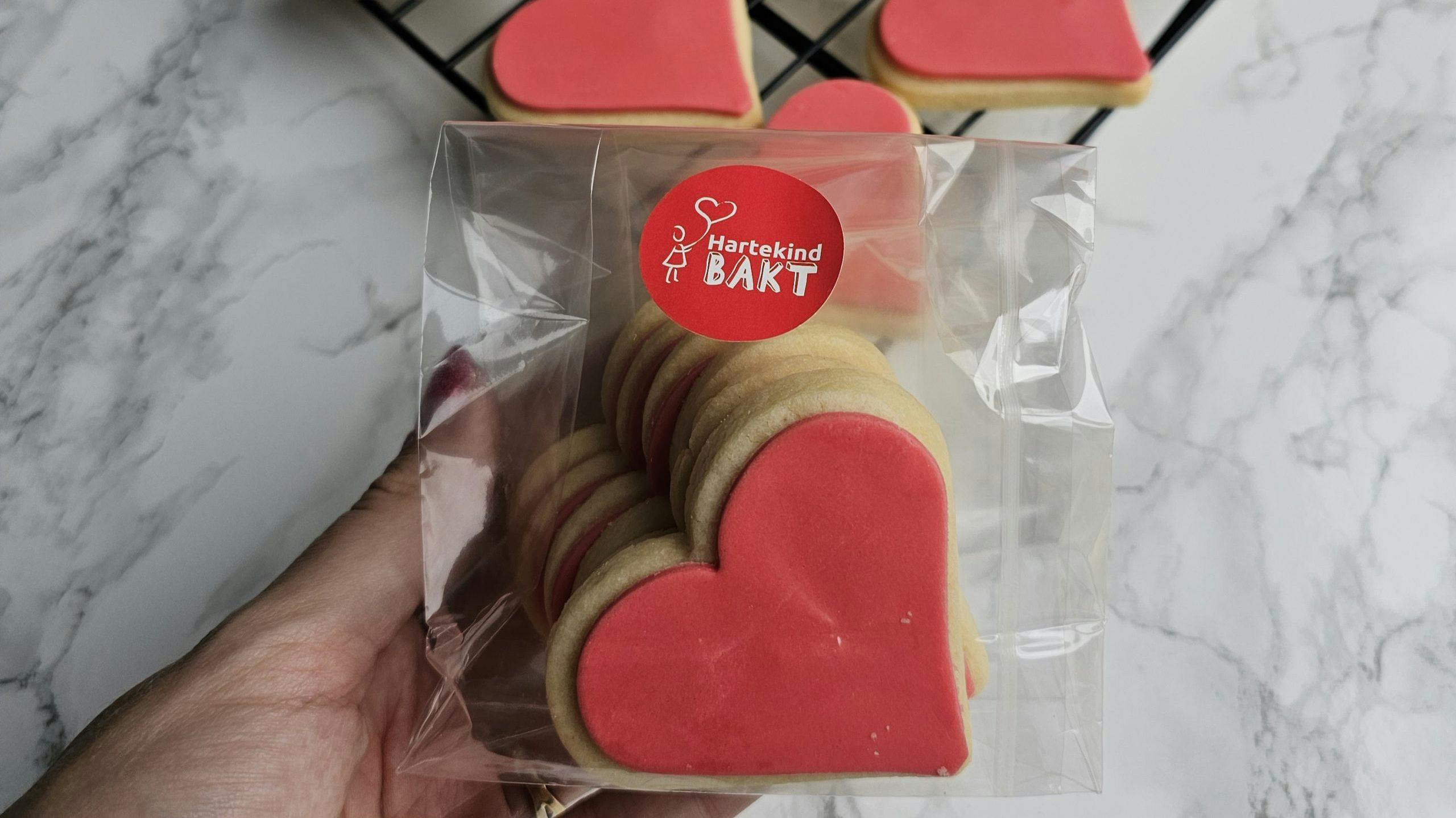 Hartekind Bakt koekjes met sticker